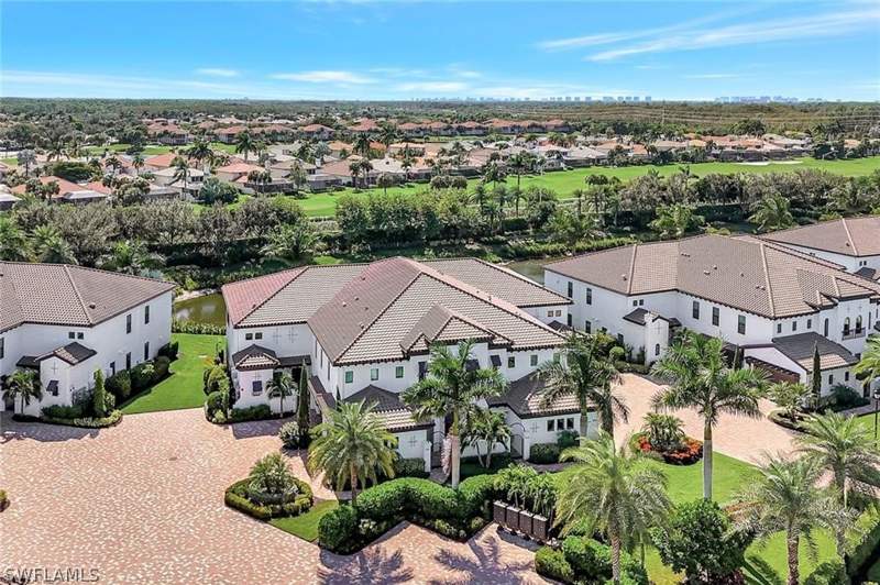 3 bedroom Condominium at 16320 Corsica Way 102, Corsica, Naples — photo 3