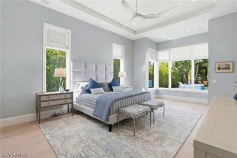 725 Harbour Dr, Naples FL - photo 16 of 50