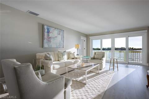 1302 Chesapeake Ave A3, Naples FL - photo 12 of 38