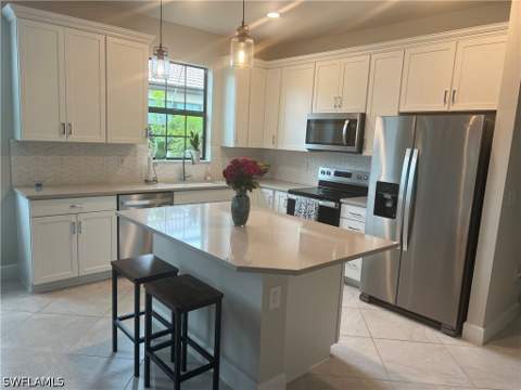 16753 Rolling Rock Blvd, Alva FL - photo 19 of 45