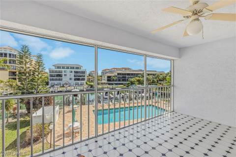 919 Huron Ct 101, Marco Island FL - photo 15 of 37