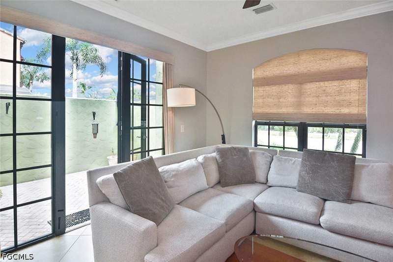 2 bedroom Townhouse at 8856 Oliveria St 9604, Paseo, Fort Myers — photo 5