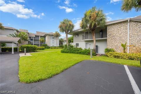 746 Eagle Creek Dr 101, Naples FL - photo 19 of 24