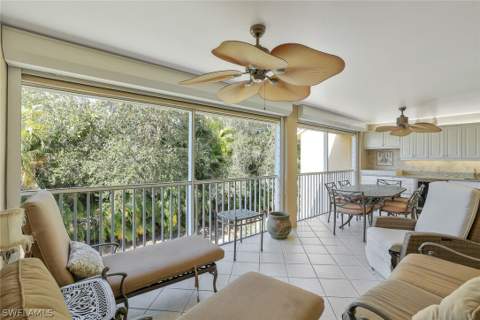 2360 Hidden Lake Ct 8410, Naples FL - photo 19 of 33