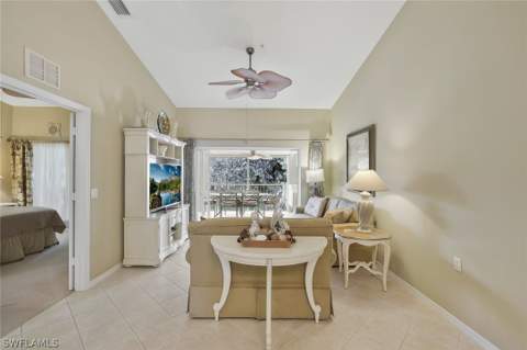 2360 Hidden Lake Ct 8410, Naples FL - photo 6 of 33