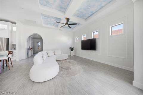 2718 Aviamar Cir, Naples FL - photo 7 of 48