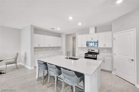 18298 Ridgeline Dr, Estero FL - photo 14 of 49