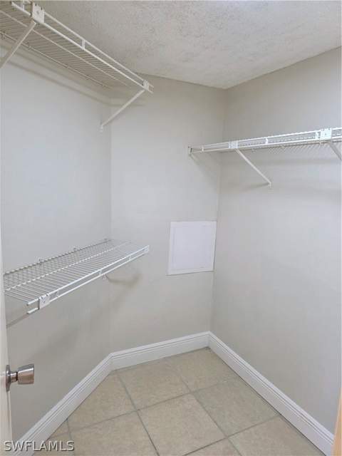 142 Santa Clara Dr 5, Naples FL - photo 10 of 32