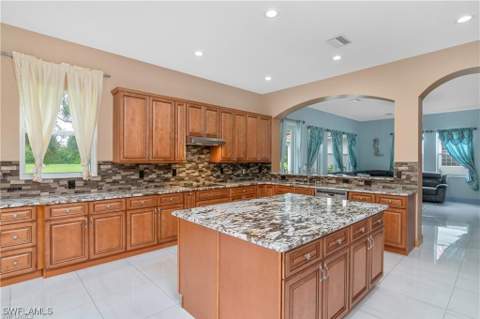 2181 Vardin Pl, Naples FL - photo 15 of 41