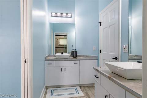 14988 Bonaire Cir, Fort Myers FL - photo 11 of 23