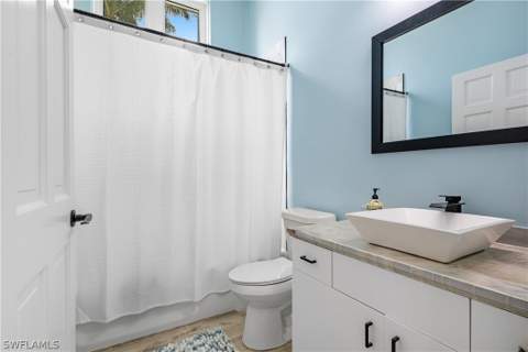 14988 Bonaire Cir, Fort Myers FL - photo 19 of 23