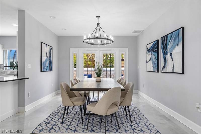 5 bedroom SingleFamilyResidence at 14988 Bonaire Cir, San Mateo, Fort Myers — photo 4