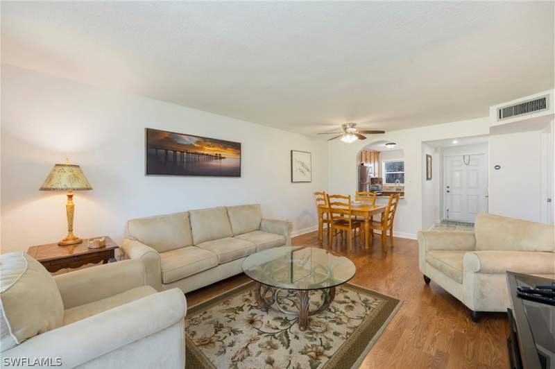 2 bedroom Condominium at 180 Turtle Lake Ct 211, Turtle Lake Golf Colony, Naples — photo 3
