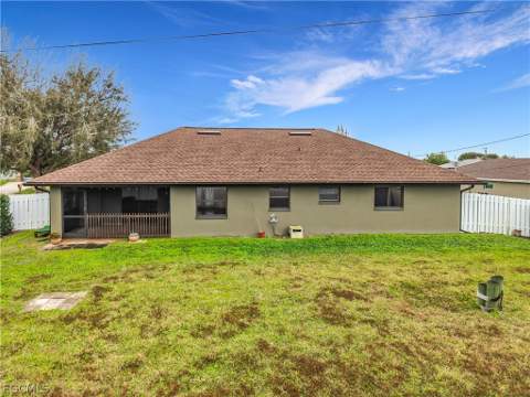 1319 SW 34th Ter, Cape Coral FL - photo 21 of 24