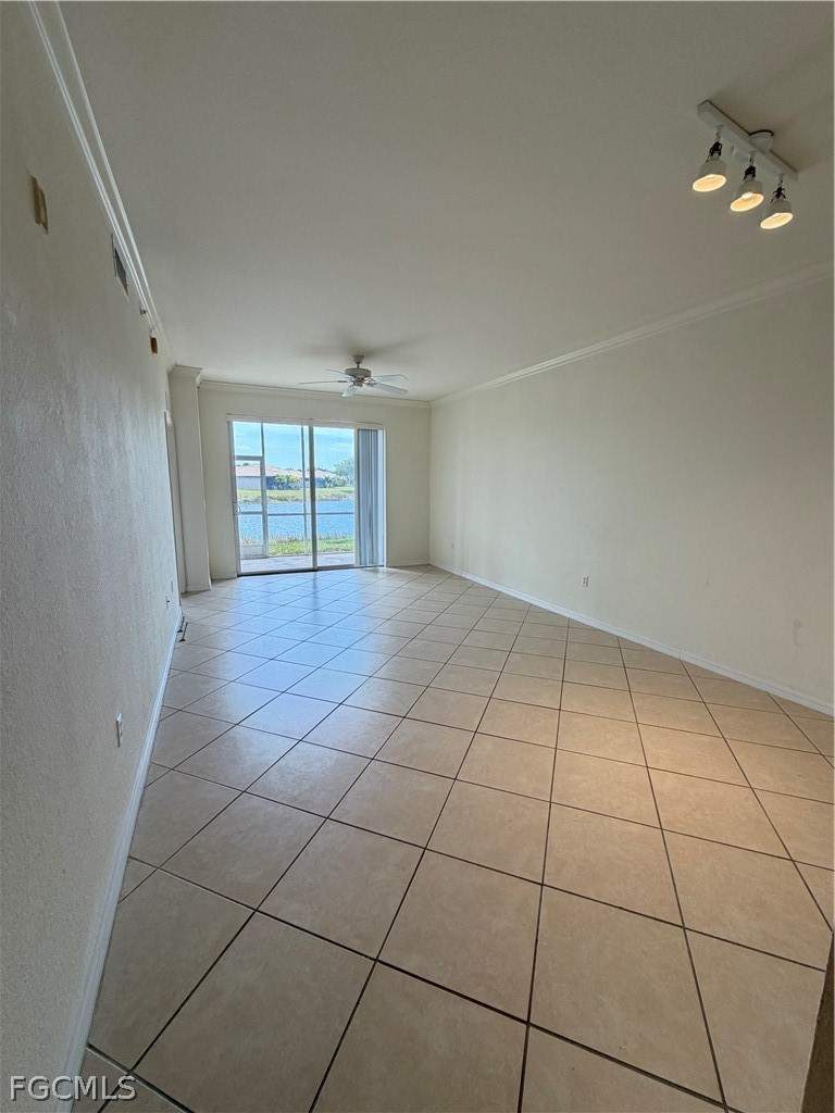 2 bedroom Condominium at 19930 Barletta Ln 1313, Barletta, Estero — photo 4