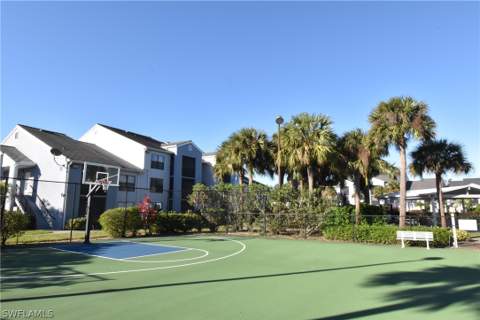 13545 Eagle Ridge Dr 818, Fort Myers FL - photo 22 of 28