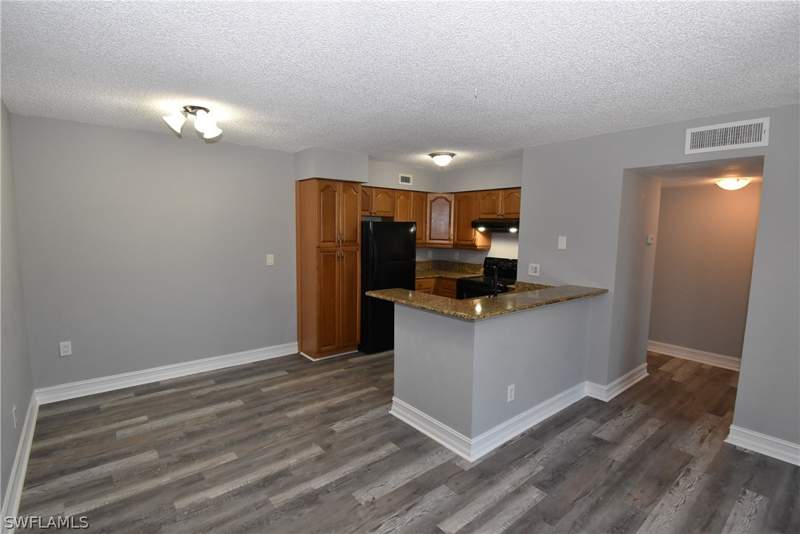 1 bedroom Condominium at 13545 Eagle Ridge Dr 818, Musa At Daniels, Fort Myers — photo 4