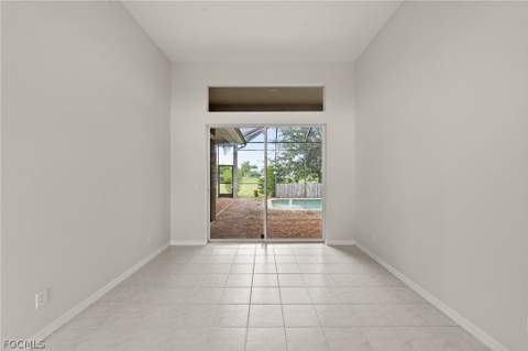 2727 NW 45th Pl, Cape Coral FL - photo 13 of 27