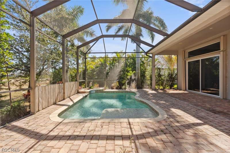 3 bedroom SingleFamilyResidence at 2727 NW 45th Pl, Cape Coral, Cape Coral — photo 5