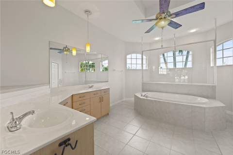 2727 NW 45th Pl, Cape Coral FL - photo 7 of 27