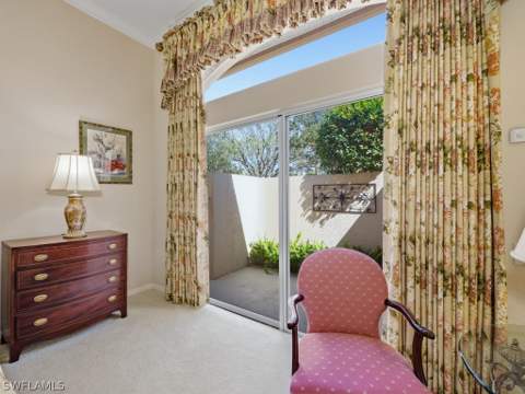 5835 Persimmon Way, Naples FL - photo 11 of 50