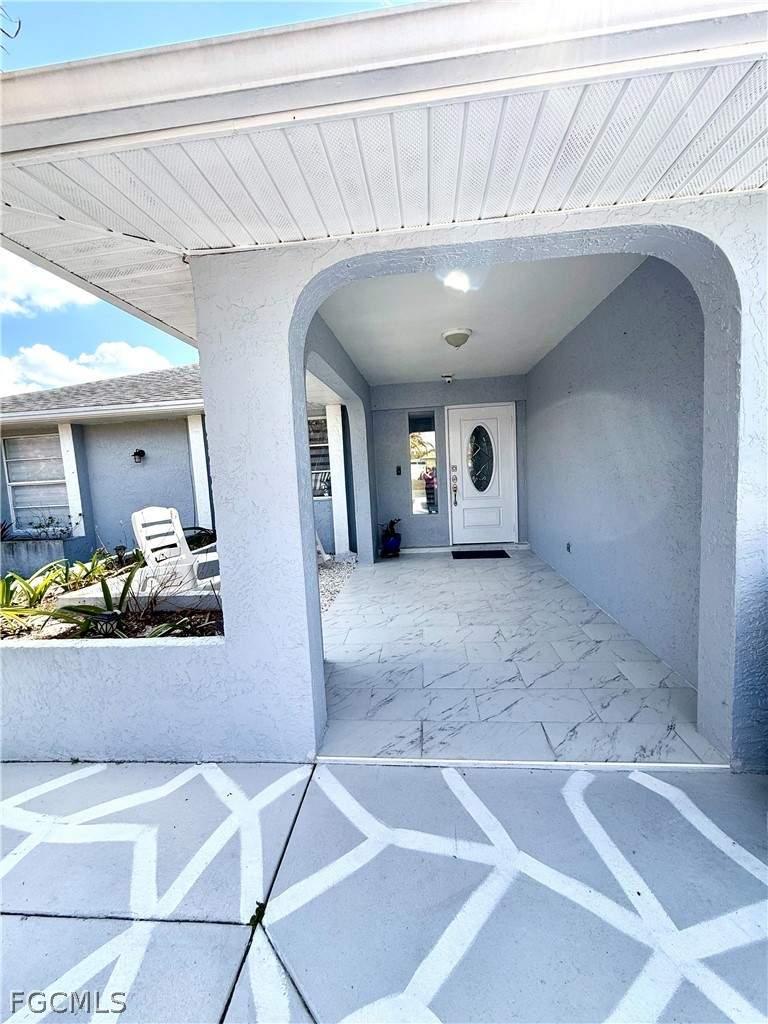 3 bedroom SingleFamilyResidence at 1410 Caywood Cir S, Lehigh Acres, Lehigh Acres — photo 3
