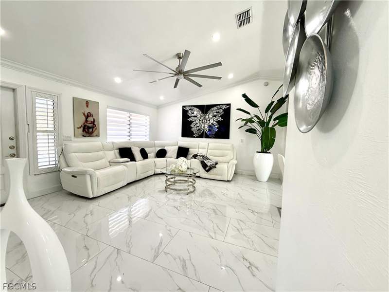 3 bedroom SingleFamilyResidence at 1410 Caywood Cir S, Lehigh Acres, Lehigh Acres — photo 4