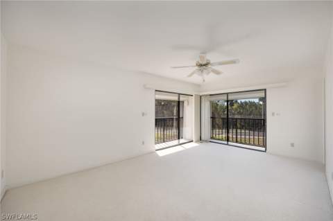517 Lake Louise Cir 201, Naples FL - photo 18 of 26