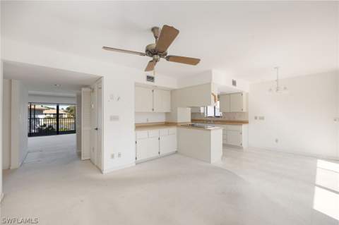 517 Lake Louise Cir 201, Naples FL - photo 9 of 26