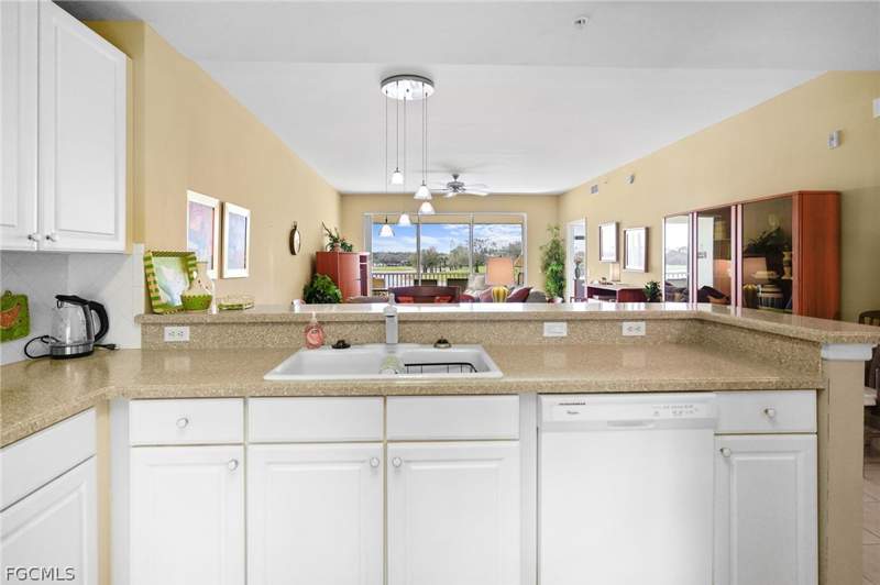 2 bedroom Condominium at 10720 Ravenna Way 203, Ravenna, Fort Myers — photo 3
