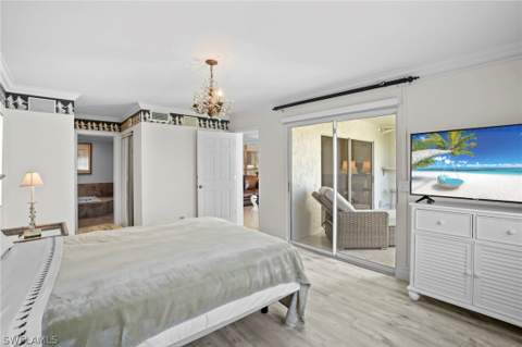 340 Horse Creek Dr 307, Naples FL - photo 17 of 26