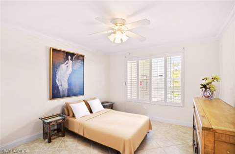 340 Horse Creek Dr 307, Naples FL - photo 24 of 26