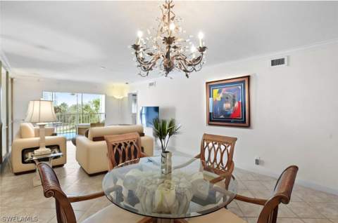 340 Horse Creek Dr 307, Naples FL - photo 9 of 26