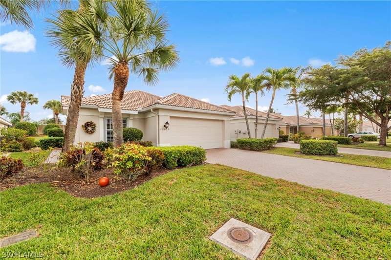 2 bedroom Attached at 10035 Colonial Country Club Blvd, Sabal Pointe, Fort Myers — photo 3