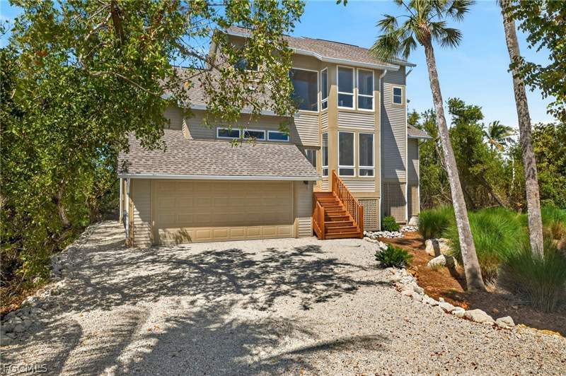 3 bedroom SingleFamilyResidence at 4209 Old Banyan WAY, GULF PINES, Sanibel — photo 1