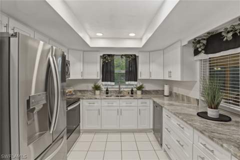219 SE 16th Ter, Cape Coral FL - photo 8 of 22