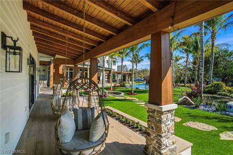 325 Cocohatchee Blvd, Naples FL - photo 20 of 38