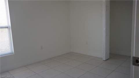 3918 NW 40th Ter, Cape Coral FL - photo 11 of 15