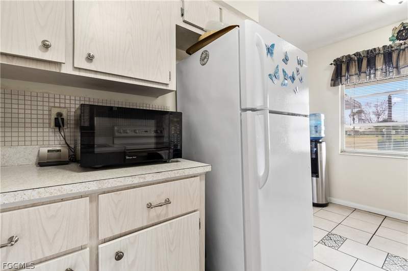 2 bedroom Attached at 337 Richland Rd, Golfwood Condo, Lehigh Acres — photo 5
