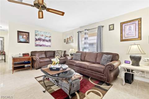 337 Richland Rd, Lehigh Acres FL - photo 6 of 31