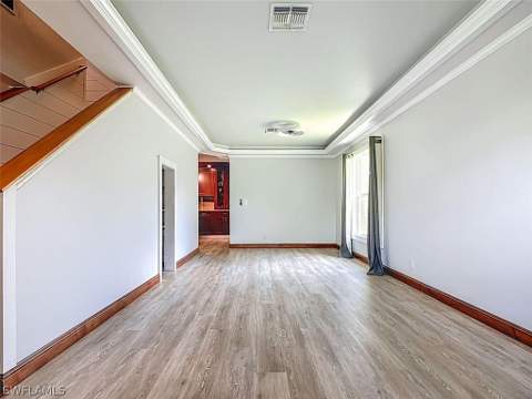 14991 Savannah Dr, Naples FL - photo 7 of 35