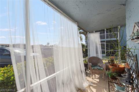 256 Palm Dr 1, Naples FL - photo 22 of 46