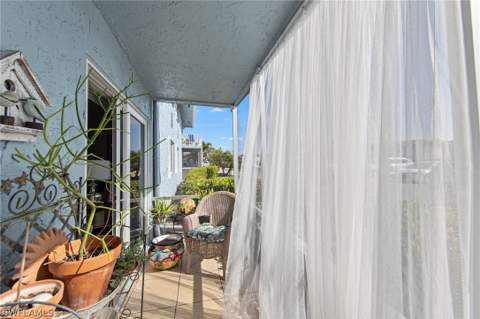 256 Palm Dr 1, Naples FL - photo 23 of 46