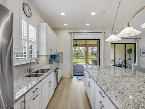 19735 Estero Pointe Ln, Fort Myers FL - photo 13 of 33