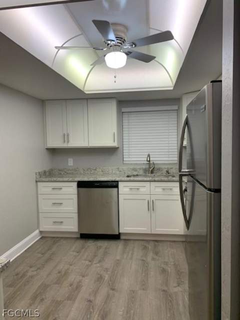 13240 White Marsh Ln 9, Fort Myers FL - photo 6 of 19