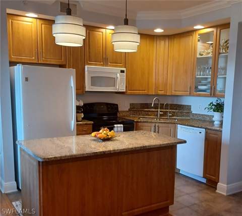 2825 Palm Beach Blvd 416, Fort Myers FL - photo 13 of 37