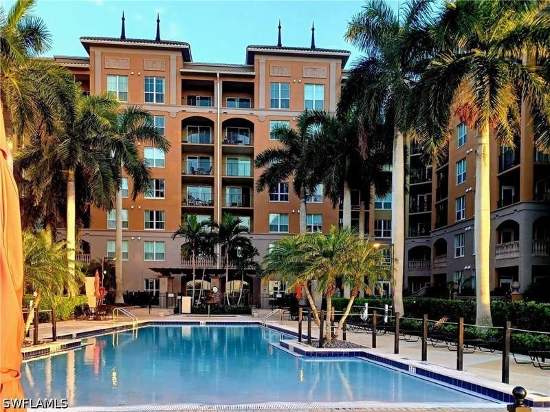 2 bedroom Condominium at 2825 Palm Beach Blvd 416, Alta Mar, Fort Myers — photo 2