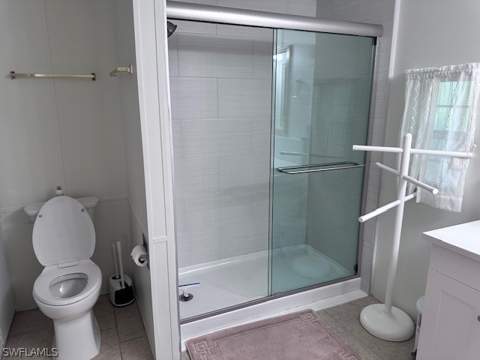 1025 Silver Lakes Blvd, Naples FL - photo 6 of 14