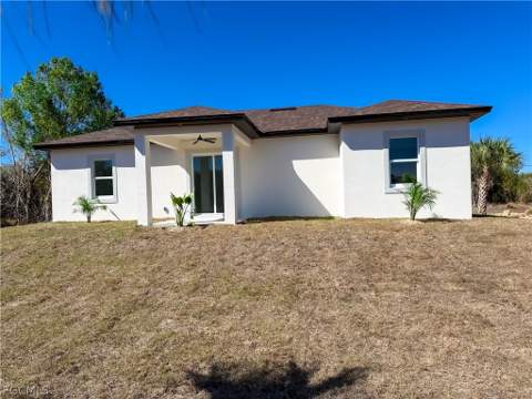 2008 Alliance Ln, Labelle FL - photo 10 of 48