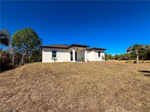 2008 Alliance Ln, Labelle FL - photo 7 of 48